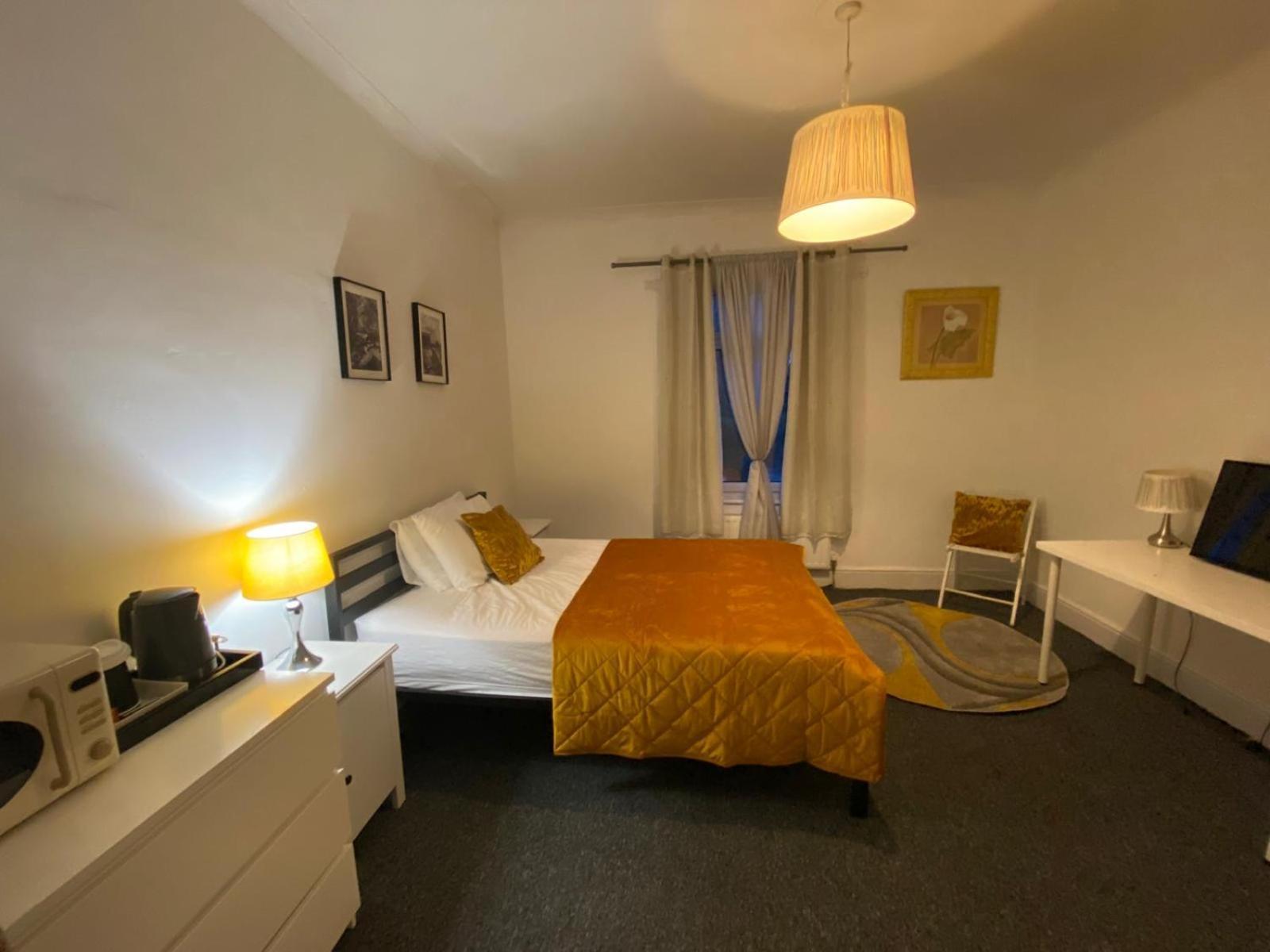 Precise Homes Ltd Wolverhampton Esterno foto
