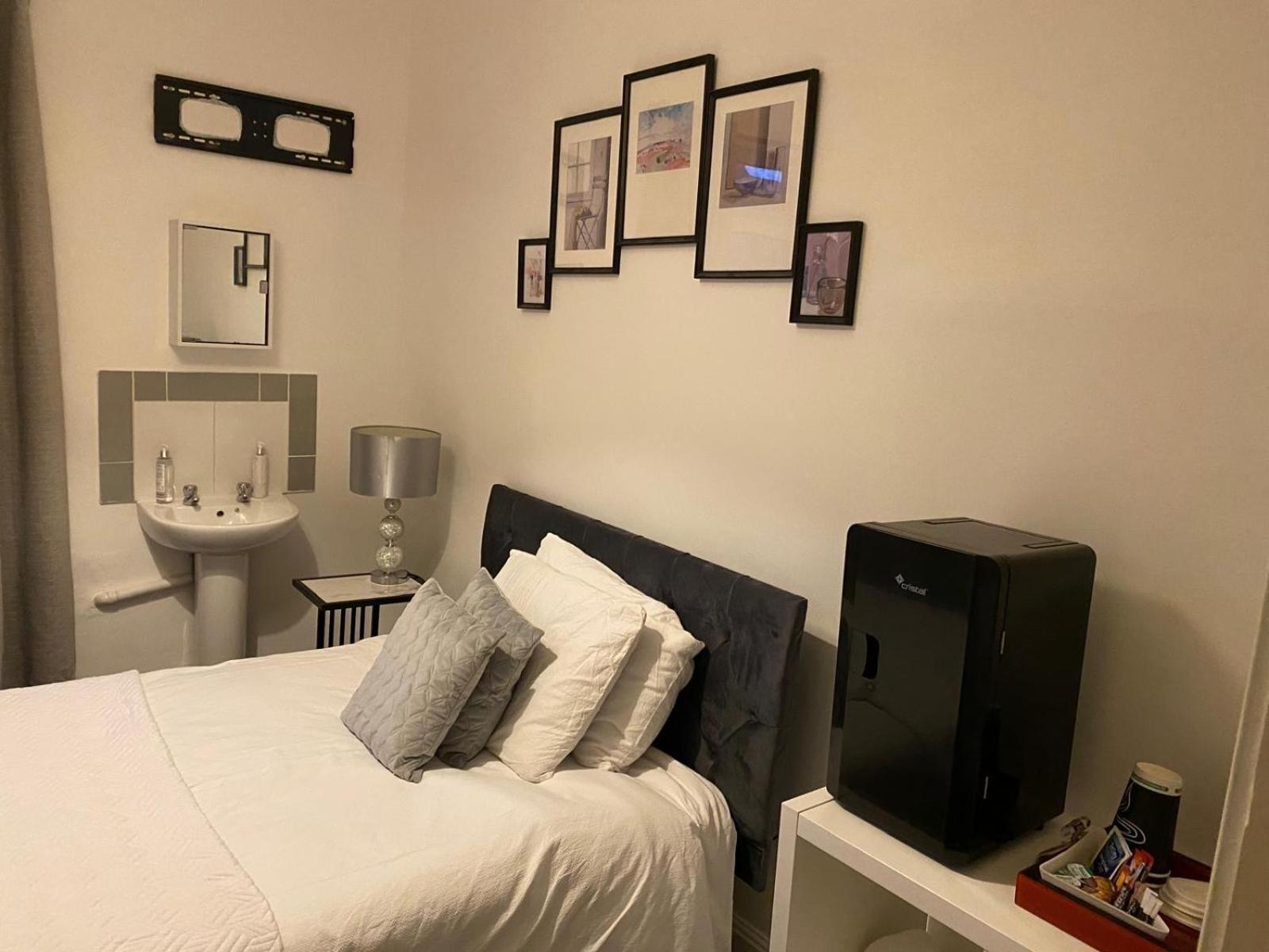 Precise Homes Ltd Wolverhampton Esterno foto